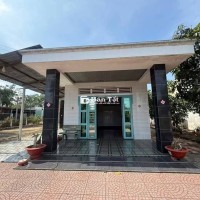 Kẹt tiền ! Nhà MT cần bán ở xã Phước Thạnh Củ Chi 150m2 SHR giá 645tr