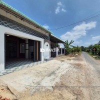 Cần bán gấp căn nhà mới ở Đ . Đặng Thị Tô , Củ Chi 140m2 shr giá 655tr