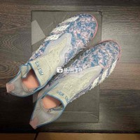 giày đá bóng Adidas Predator Freak
