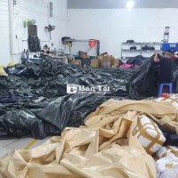 TUYỂN 5 CÔNG NHÂN + 3 THỢ MAY LV TẠI XƯỞNG Q12