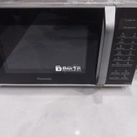 Lò vi sóng PANASONIC 23lit qsd mới 90% bán lại