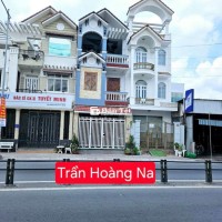 NHÀ MẶT TIỀN TRẦN HOÀNG NA