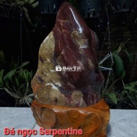 Bạn đang tìm kiếm một món đồ độc đáo và sang trọng để trưng bày hoặc sưu tầm? Hãy khám phá ngay bộ sưu tập "Đá Ngọc Nguyên Khối Tự Nhiên" với 11 mẫu thiết kế tinh xảo, được chế tác từ đá ngọc Serpentine nguyên khối tự nhiên. Mỗi tác phẩm đều mang vẻ đẹp tự nhiên, độc nhất vô nhị, phù hợp với những người yêu thích nghệ thuật và phong thủy.