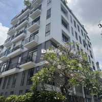 1 Phòng ngủ bancol cao cấp ngay VX Dân chủ cạnh toà nhà Viettel_65m2