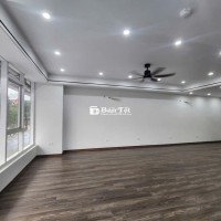 Căn hộ 71m2 HH1 Linh Đàm giá 2 tỷ 800 triệu phù hợp kinh doanh,vp,...