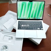 Macbook Air M4 13inch 16/512G openbox FPT gần 32tr