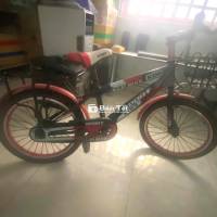 Bán xe đạp trẻ em tập đi