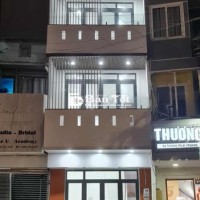 Cho thuê mặt bằng 3 tầng - vị trí vàng Chợ Đà Lạt!