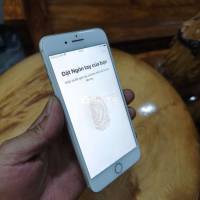 Ip8 plus trắng cần bán
