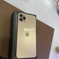 11 PRO 256 vàng 99% pin 87%  8tr800