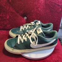 Giày Nike Xanh Size 44 - Chính Hãng, Like New!