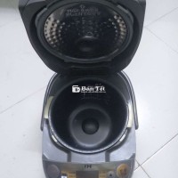 Tôi cần bán hai nồi cơm như trên hình đăng