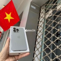 15 PRO MAX 256 titanium QTế Mỹ pin 100 sạc 3 lần