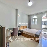 CHO THUÊ CĂN HỘ MINI BAN CÔNG - THANG MÁY - CẠNH VÒNG XOAY CỐNG QUỲNH
