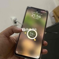 Cần bán điện thoại Vivo mới, giá rẻ!