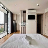 STUDIO BANCONG __ LUXURY __ 40m2 ngay Lý Thường Kiệt