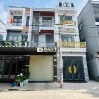 Nhà phố khu dân cư Lê Phong - Vị trí đắc địa, giá tốt!