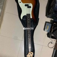 Guitar Bass Cần Tìm Chủ Mới
