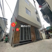 ## NHÀ MỚI PHỐ ĐỊNH CÔNG HẠ: 40M²/ 3 TẦNG/ 3 PN/ GIÁ 3,3 TỶ. Ô TÔ ĐỖ CỬA.