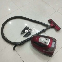 Máy hút bụi Hitachi CV-SU23V 2300W - Còn tốt, giá tốt!