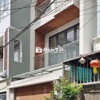 NHÀ MỚI FULL NỘI THẤT ĐƯỜNG XE TẢI NGAY LÃ XUÂN OAI TĂNG NHƠN PHÚ A Q9  