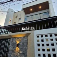 Cho thuê nhà 2 tầng đẹp, 3 phòng ngủ, 2 vệ sinh, full nội thất tại kiệt Nguyễn Phước Nguyên, Thanh Khê