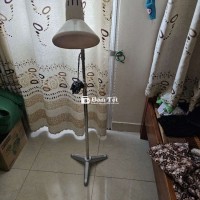 Đèn Chân Cao Giá Rẻ, Còn Mới!