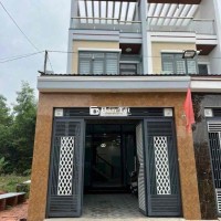 CẦN BÁN NHÀ 1 TRỆT 1 LẦU Ở KHU VỰC ĐỊNH HOÀ - TDM  