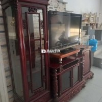 Thanh lý kệ tivi gỗ tốt kích thước 1m9  