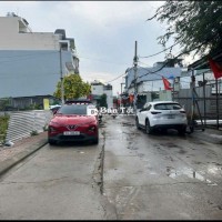 Chính Chủ Bán LÔ ĐẤT Ngang 5m dài 16,7m  SHR Sát KDC Vĩnh Lộc
