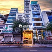 Tuyển dụng Lễ Tân và Buồng Phòng