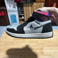 Thanh Lý Đôi Giày Thể Thao Size 39 - 40  