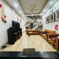 bán nhà đẹp Hoàng Hoa Thám, phường Bưởi, Tây Hồ. 5ph ra hồ tây
