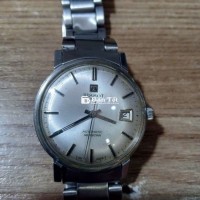 Đồng hồ tự động hiệu Tissot cổ xưa của Thụy Sỹ  