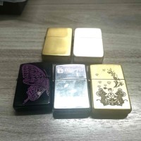 Thanh lý 5 zippo