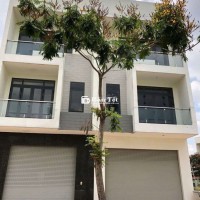 【Bán Nhà 3 Lầu Khu VSIP 1, Thuận An, Bình Dương】  
