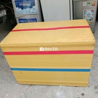 Thanh lý thùng xốp đựng đá ướp đồ như hình