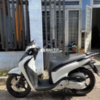 Cần bán SH2008 nhập ý 150i up full áo zin 2012, đăng ký mới 2022. Xe đẹp, máy móc hoạt động ổn định, nội thất bảo dưỡng kỹ lưỡng. Phù hợp cho người yêu thích dòng xe cổ điển. Giá cả phải chăng, hỗ trợ thủ tục đăng ký. Liên hệ ngay để xem xe và thương lượng.