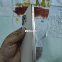 iPhone 16 Pro Max VN/A còn bảo hành 11 tháng, sạc 4 lần