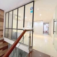 Mặt bằng MT Nguyễn Văn Giai, Q1 - 4.5x15m, Vỉa hè rộng - Giá Rẻ 18tr