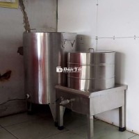 2 cái nồi 60 lít và 20 lít nấu phở hủ tiếu vvv