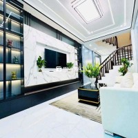 Đống Đa - Tôn Đức Thắng - Khâm Thiên  - Ngõ rộng - 32m - 4 T - 5,6 tỉ.