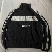 Jacket Fila size Xl n62 d70 mới 96%