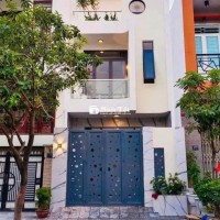 [Gấp] BÁN RẺ?Nhà 3Tầng Hiện Đại Sát Biển Nguyễn Huy Tự-GIÁ KHÔNG TƯỞNG