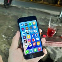 iPhone SE 2022 64GB Lock Nguyên Zin Còn BH