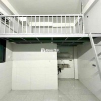 CHO THUÊ PHÒNG GÁC RỘNG SAU LƯNG ĐẠI HỌC CÔNG THƯƠNG