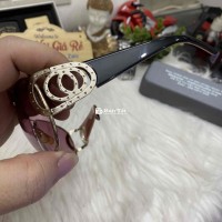 kính râm nữ nhật bãi xịn