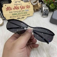 kính râm nhật dáng ôm mắt