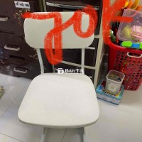 Thanh Lý Ghế Nhựa - Dọn Nhà Cần Bán Gấp 50k  