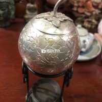 Quả Lê Mạ Bạc Độc Đáo - Trạm Trổ Tinh Xảo  